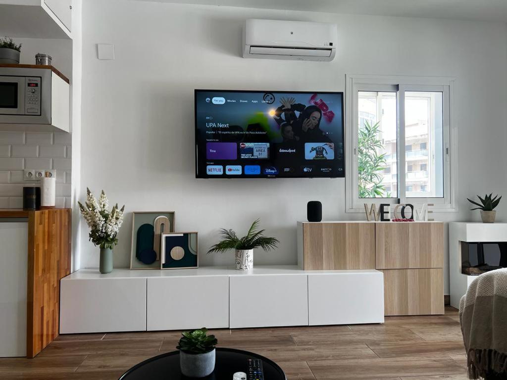 Lux Apartment By Namaste Elite Торремолинос Экстерьер фото