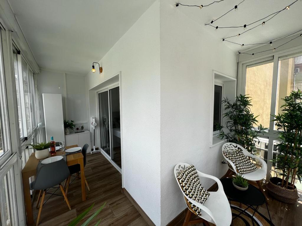 Lux Apartment By Namaste Elite Торремолинос Экстерьер фото