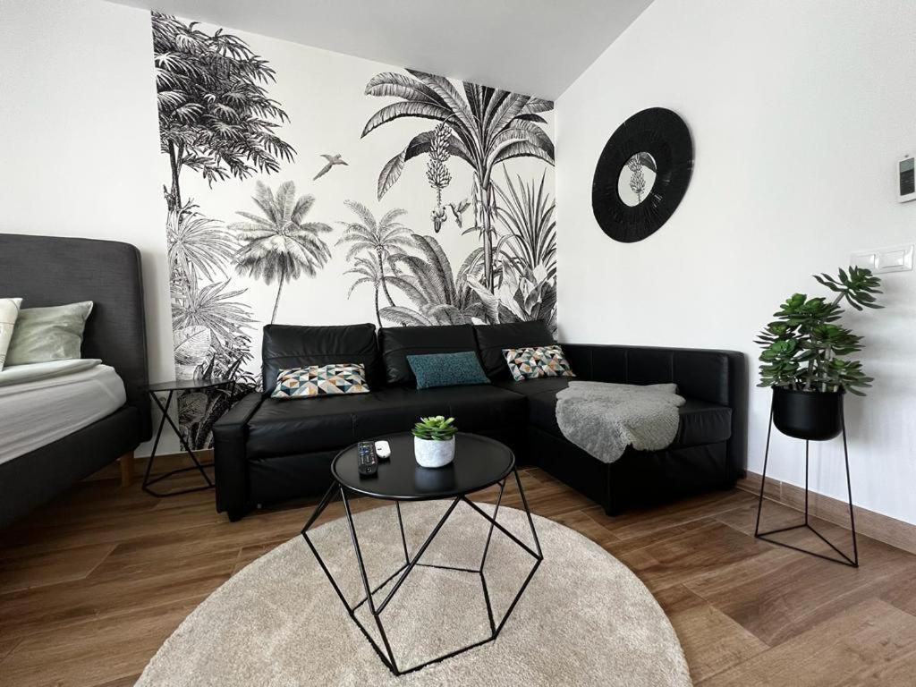 Lux Apartment By Namaste Elite Торремолинос Экстерьер фото